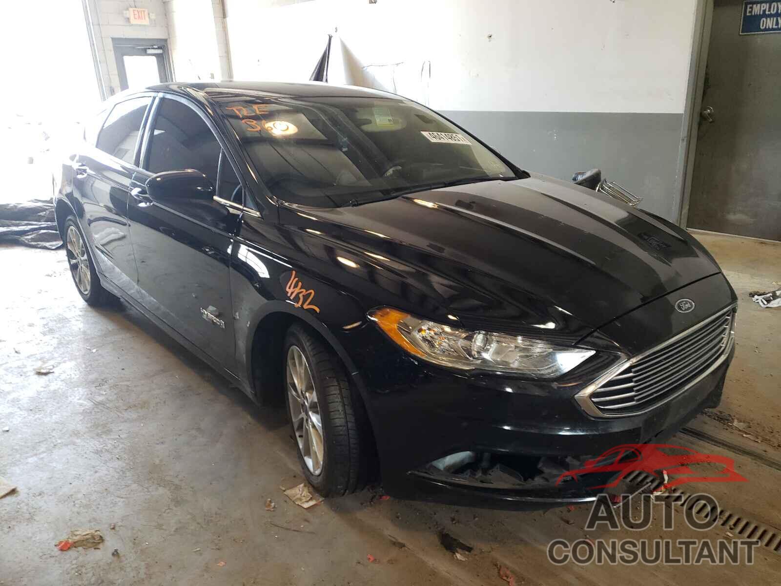 FORD FUSION 2017 - 3FA6P0LU9HR296366