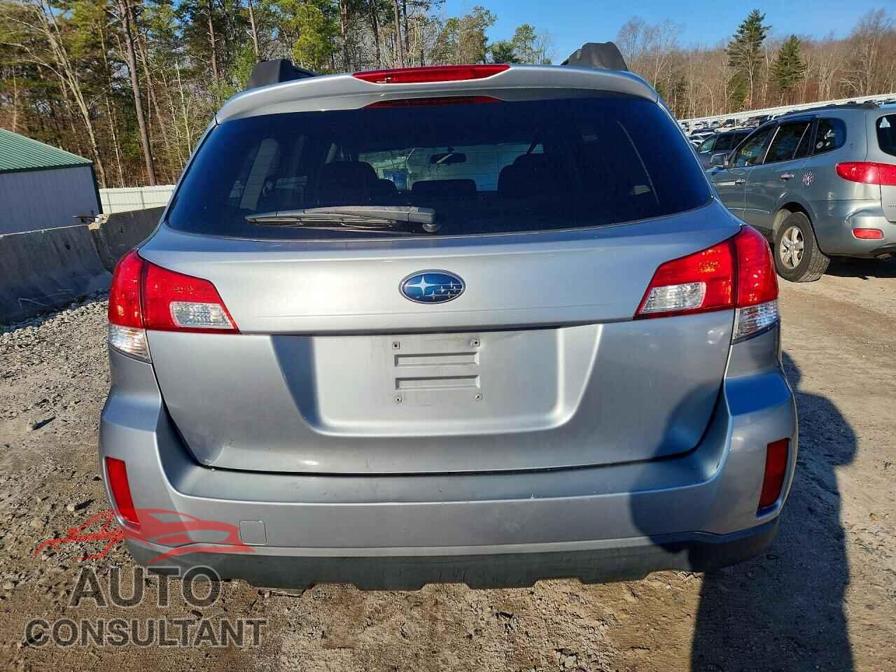 SUBARU OUTBACK 2013 - 4S4BRBBC8D3238292
