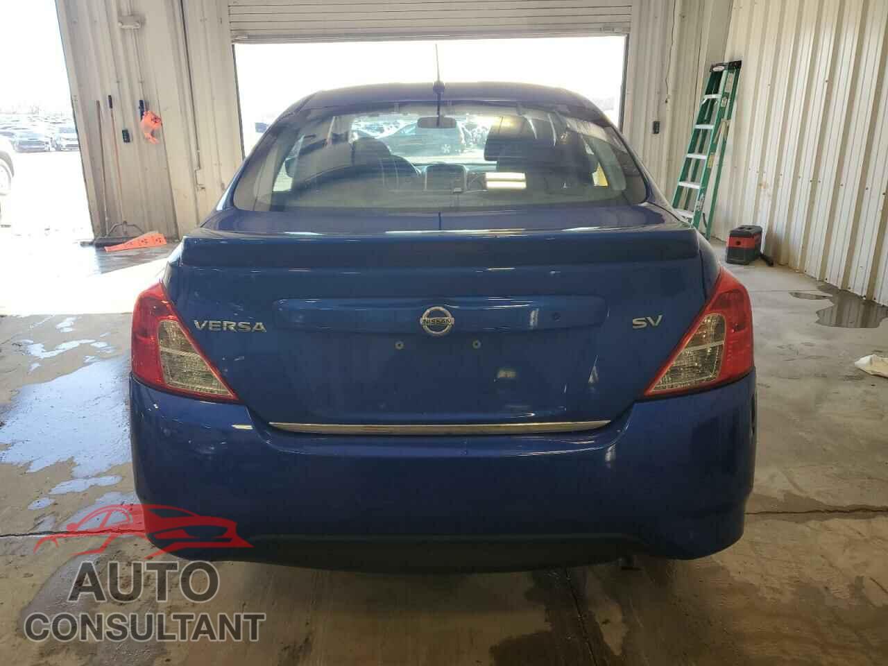 NISSAN VERSA 2017 - 3N1CN7AP3HL865520