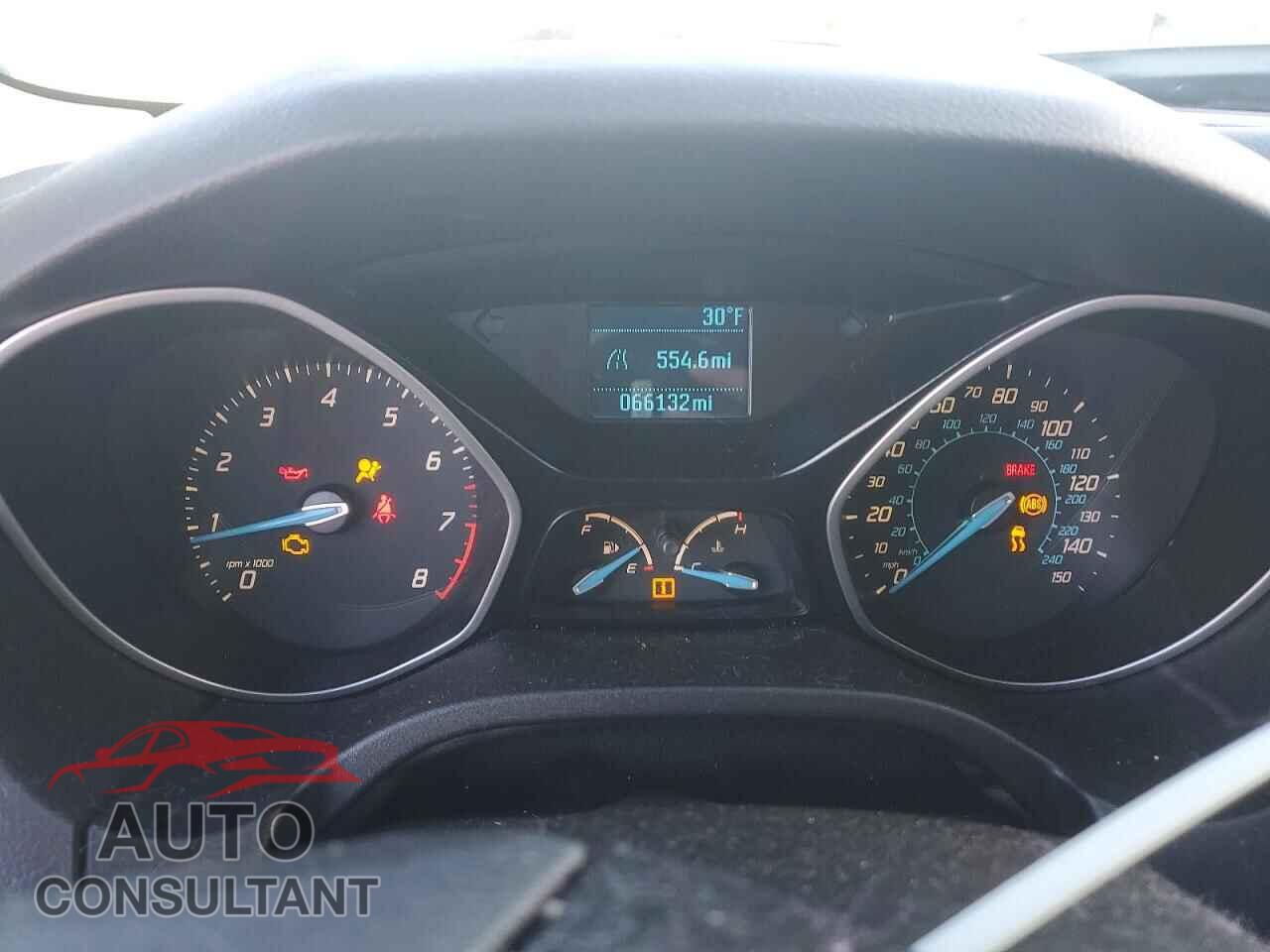 FORD FOCUS 2012 - 1FAHP3E22CL477788