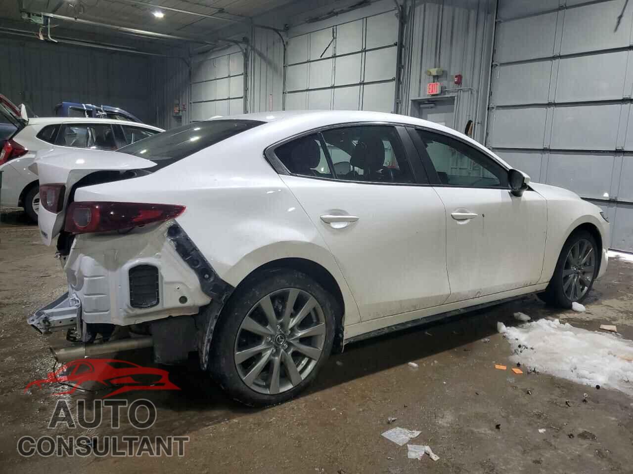 MAZDA 3 2023 - 3MZBPACM7PM366356