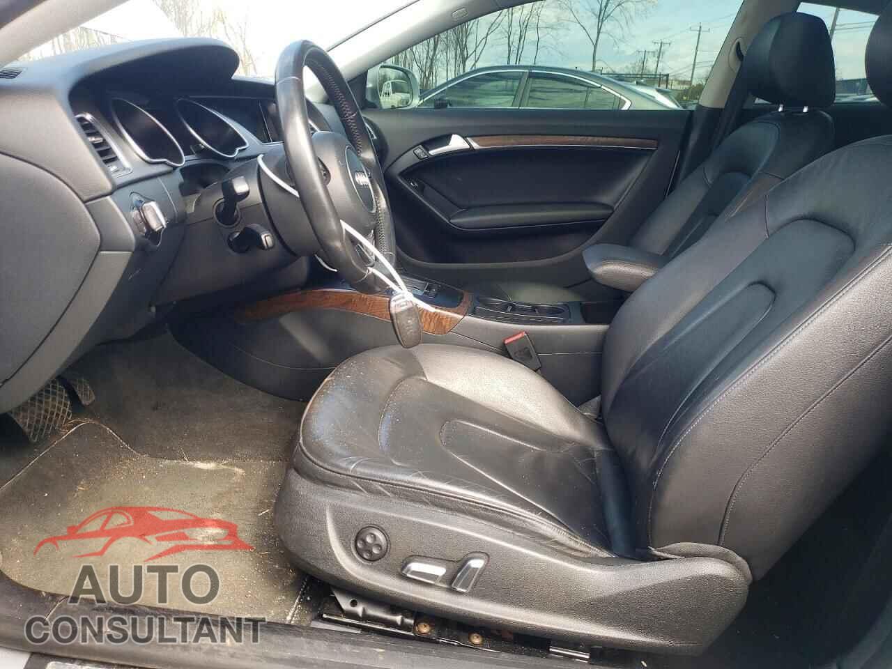 AUDI A5 2013 - WAULFAFR8DA080300