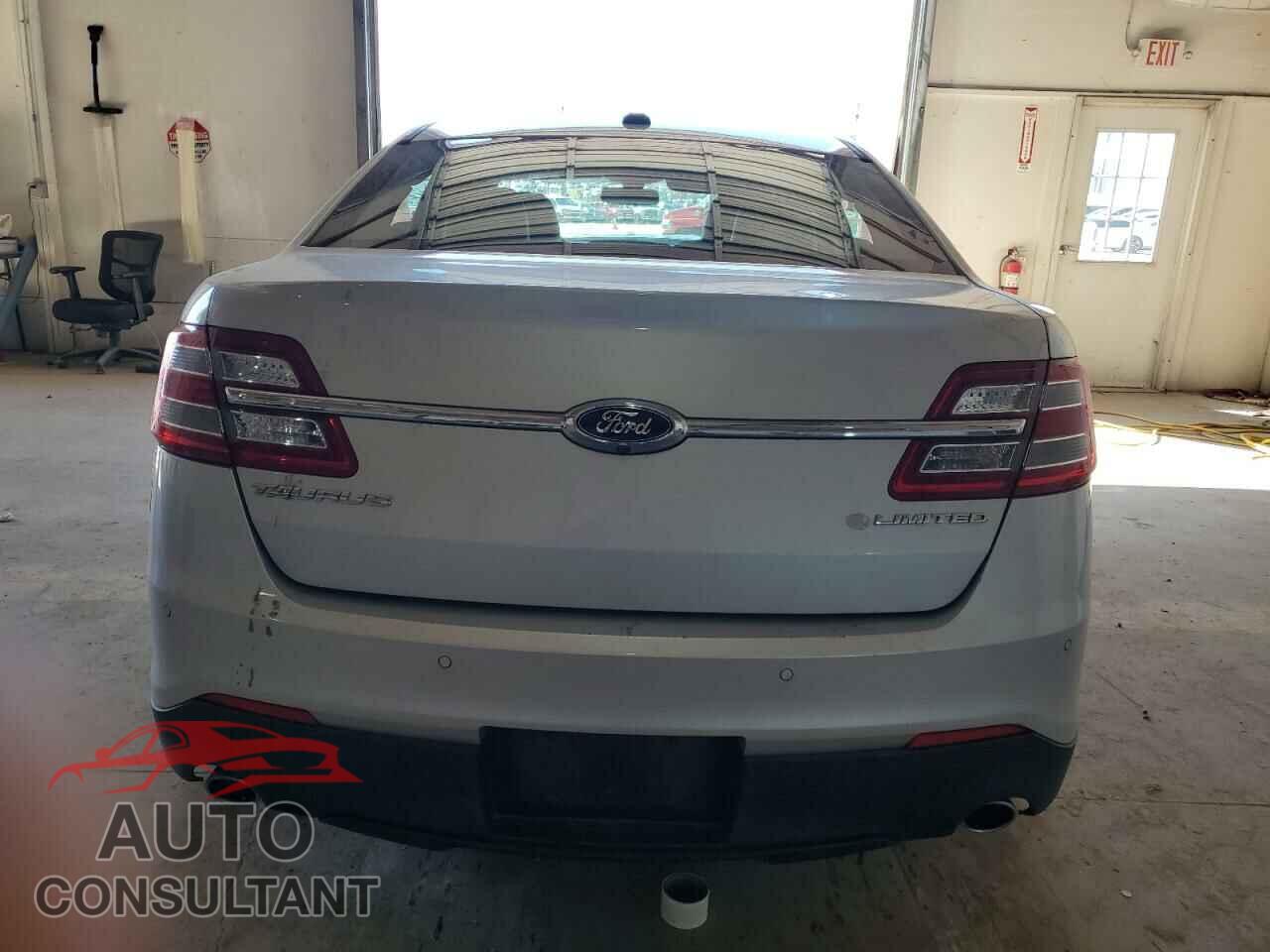 FORD TAURUS 2014 - 1FAHP2F82EG111211