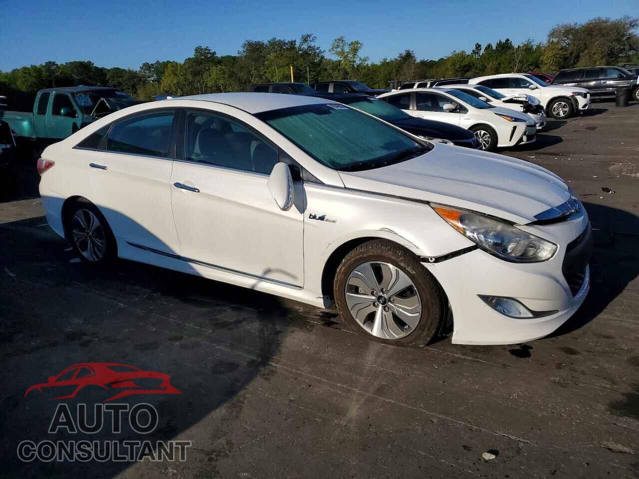 HYUNDAI SONATA 2013 - KMHEC4A44DA089461