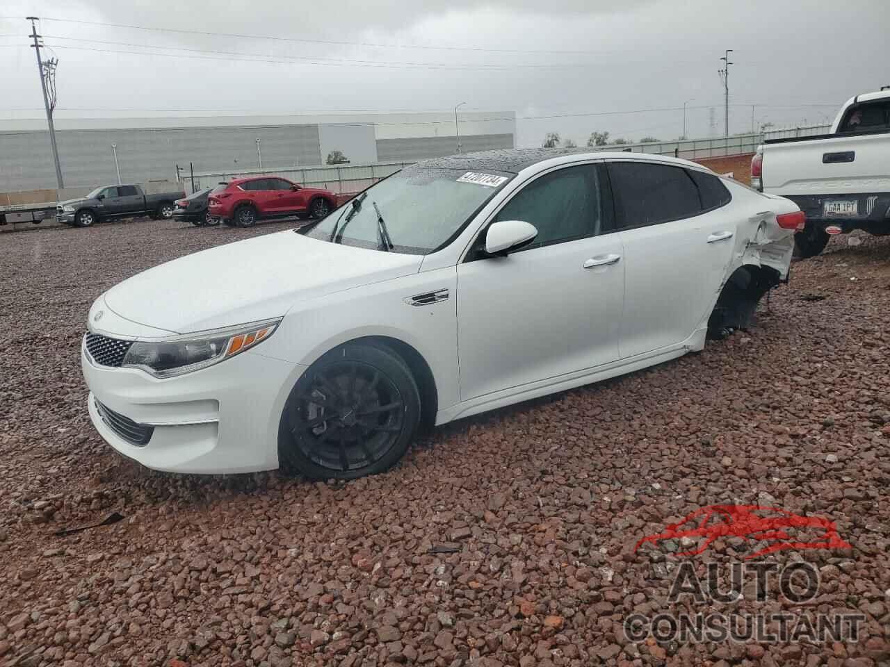 KIA OPTIMA 2018 - 5XXGU4L33JG205683