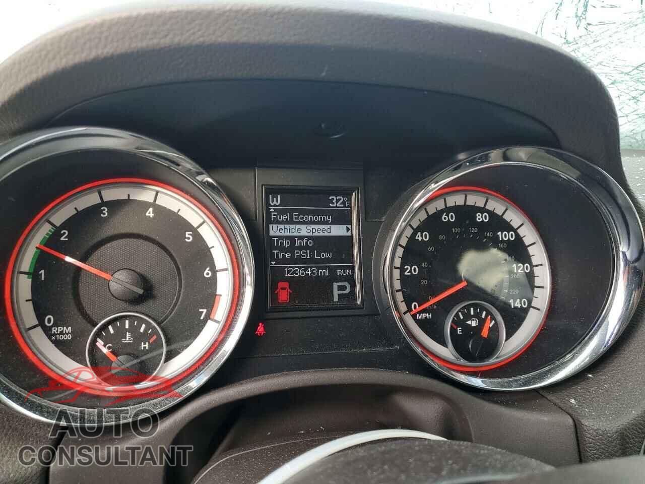 DODGE DURANGO 2013 - 1C4RDJDG5DC667305
