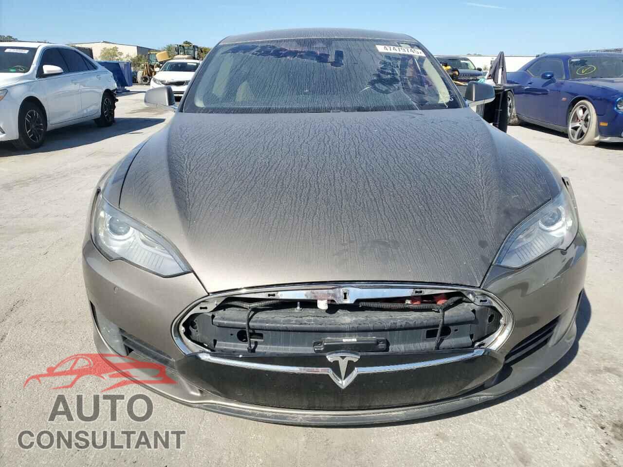 TESLA MODEL S 2015 - 5YJSA1H15FF095089