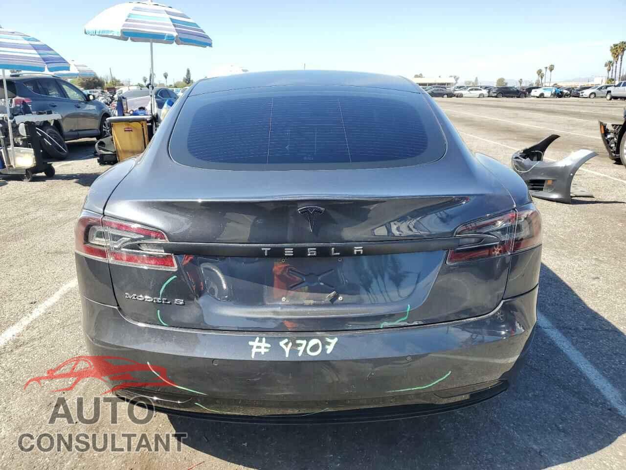 TESLA MODEL S 2016 - 5YJSA1E16GF160120