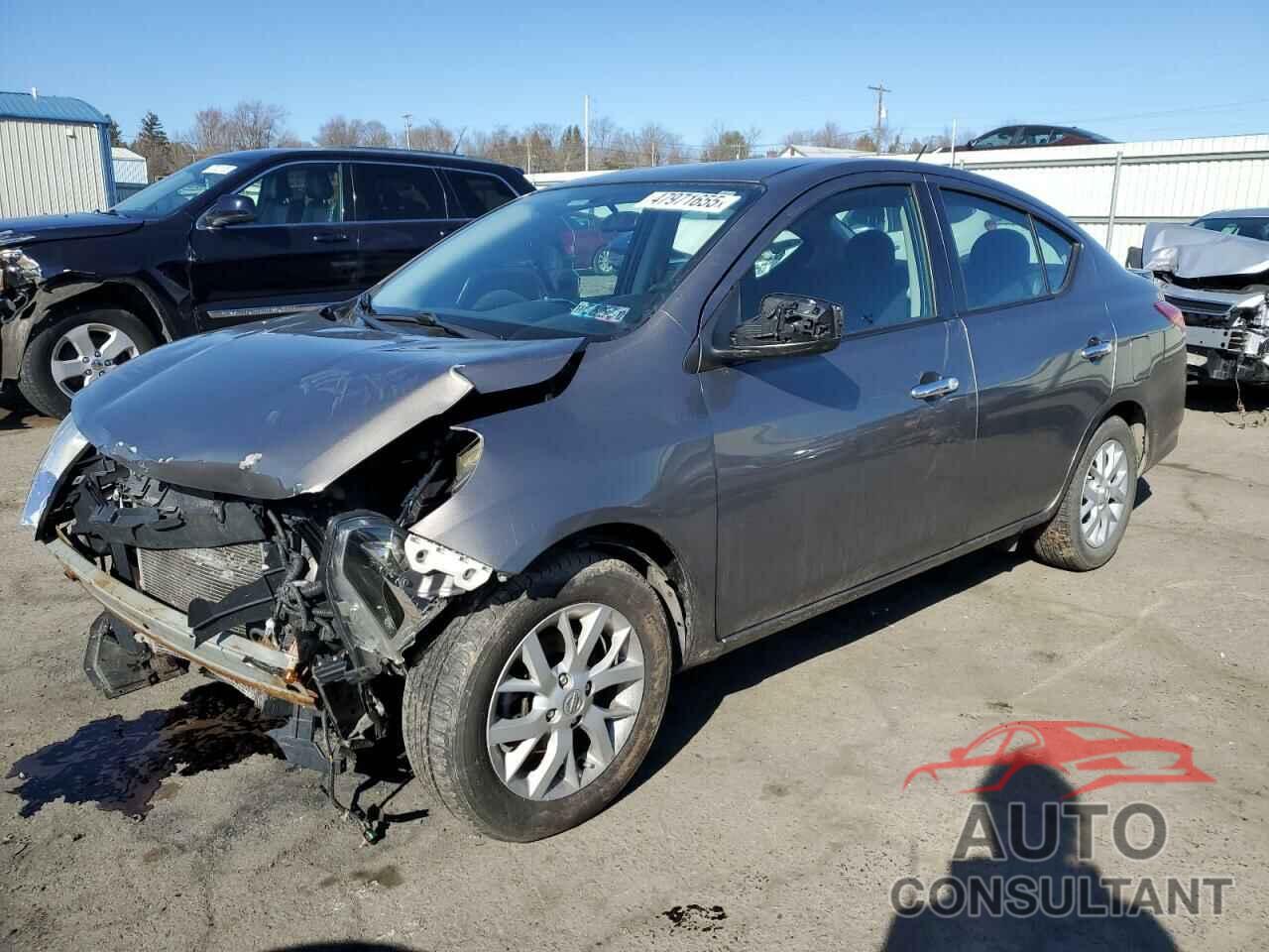 NISSAN VERSA 2017 - 3N1CN7AP0HL858587