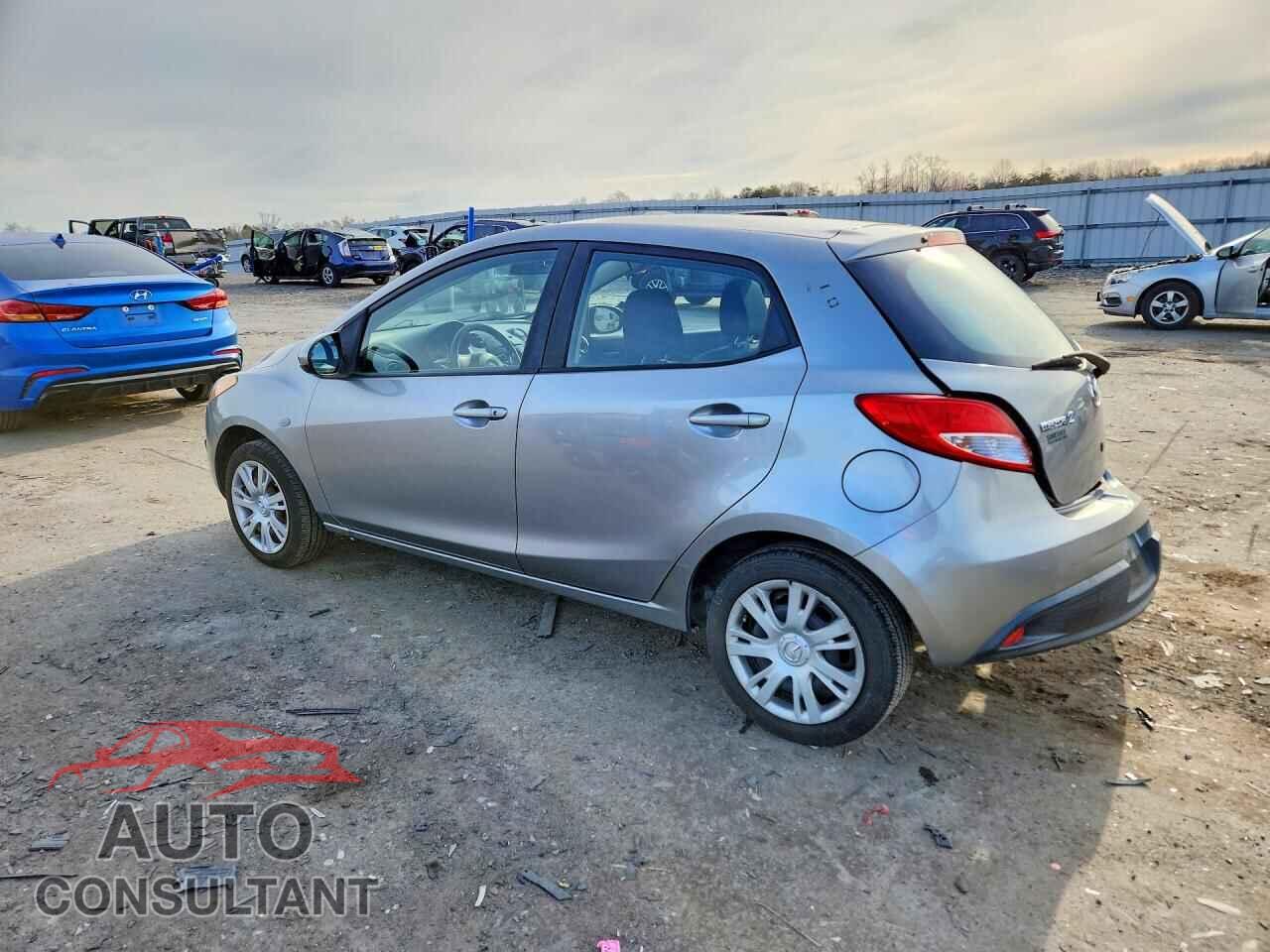 MAZDA 2 2014 - JM1DE1KY2E0174185