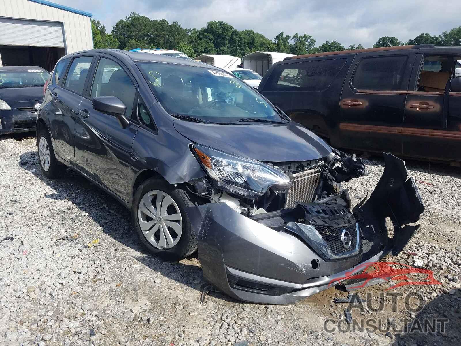 NISSAN VERSA 2018 - 3N1CE2CPXJL359608