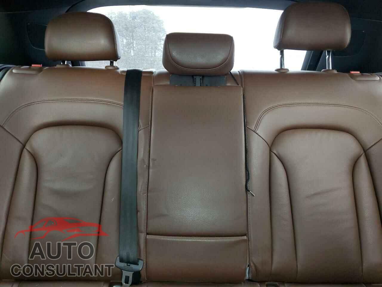 AUDI Q3 2017 - WA1HCCFS8HR017361