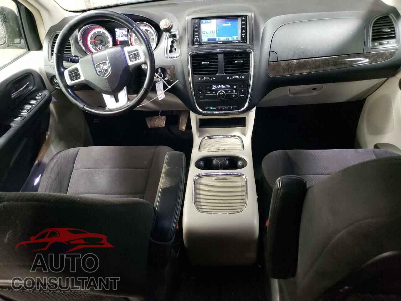 DODGE CARAVAN 2011 - 2D4RN5DG3BR711670