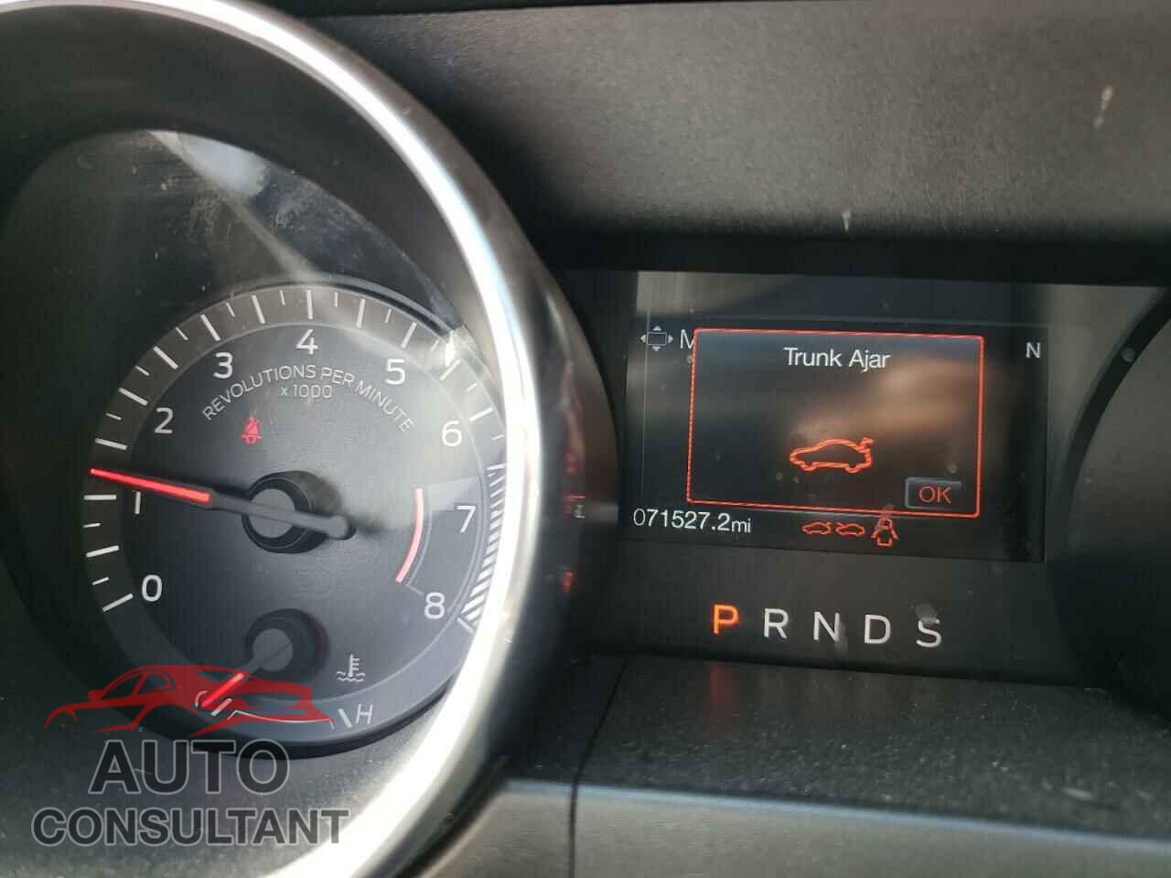 FORD MUSTANG 2018 - 1FA6P8TH9J5126583