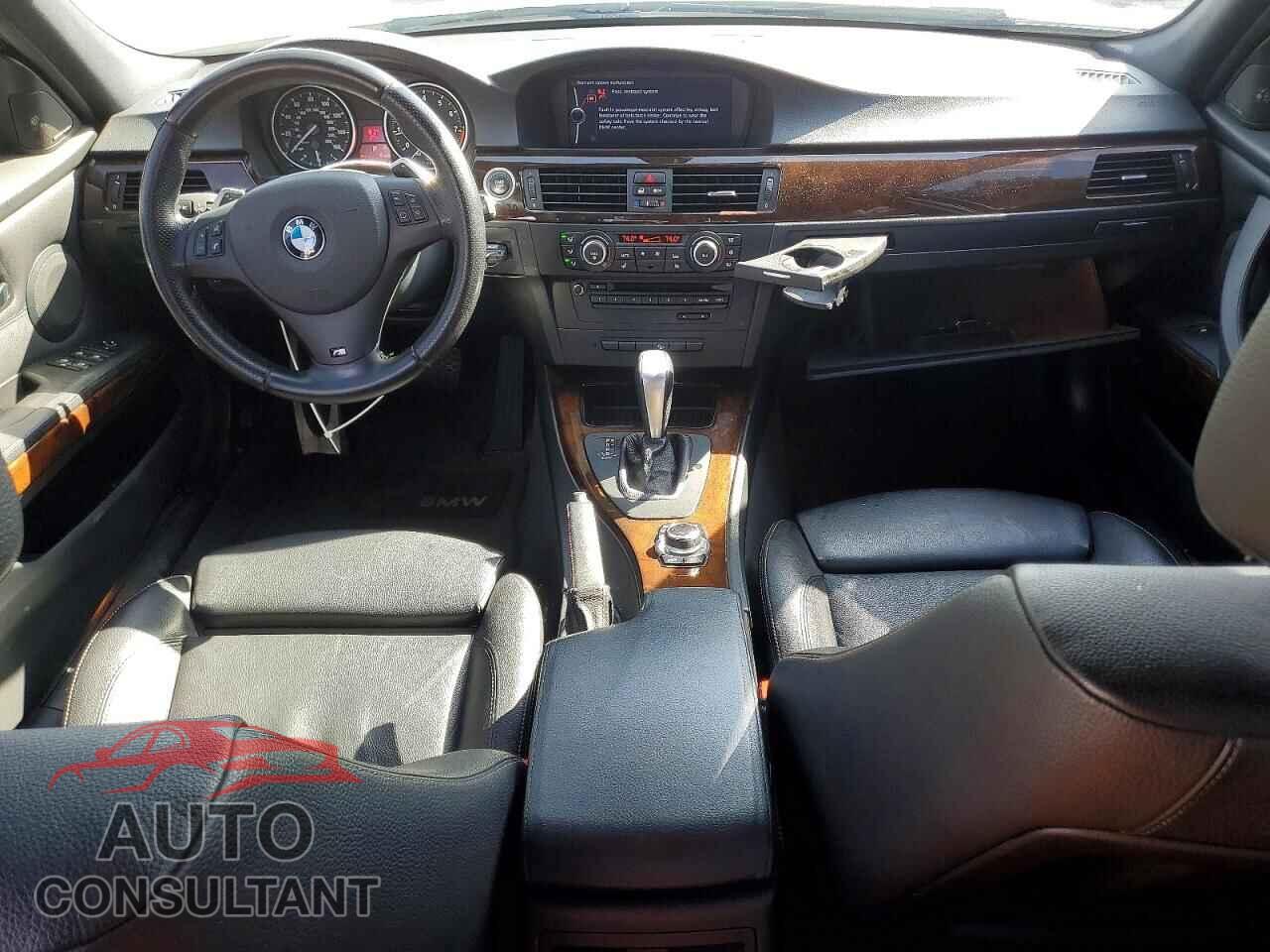 BMW 3 SERIES 2011 - WBAPL5G55BNN23425