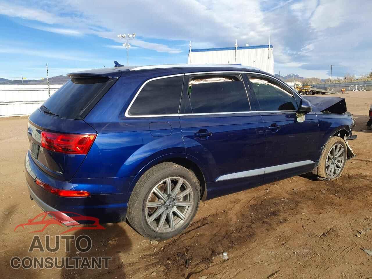 AUDI Q7 2019 - WA1LAAF78KD028669