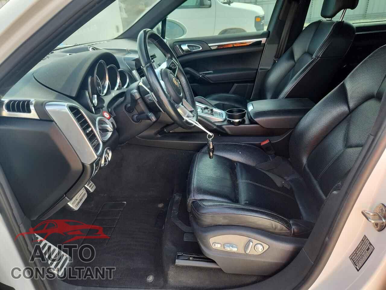 PORSCHE CAYENNE 2016 - WP1AA2A21GLA05194