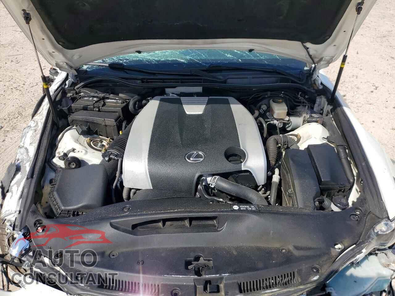 LEXUS IS 2014 - JTHBE1D28E5003636