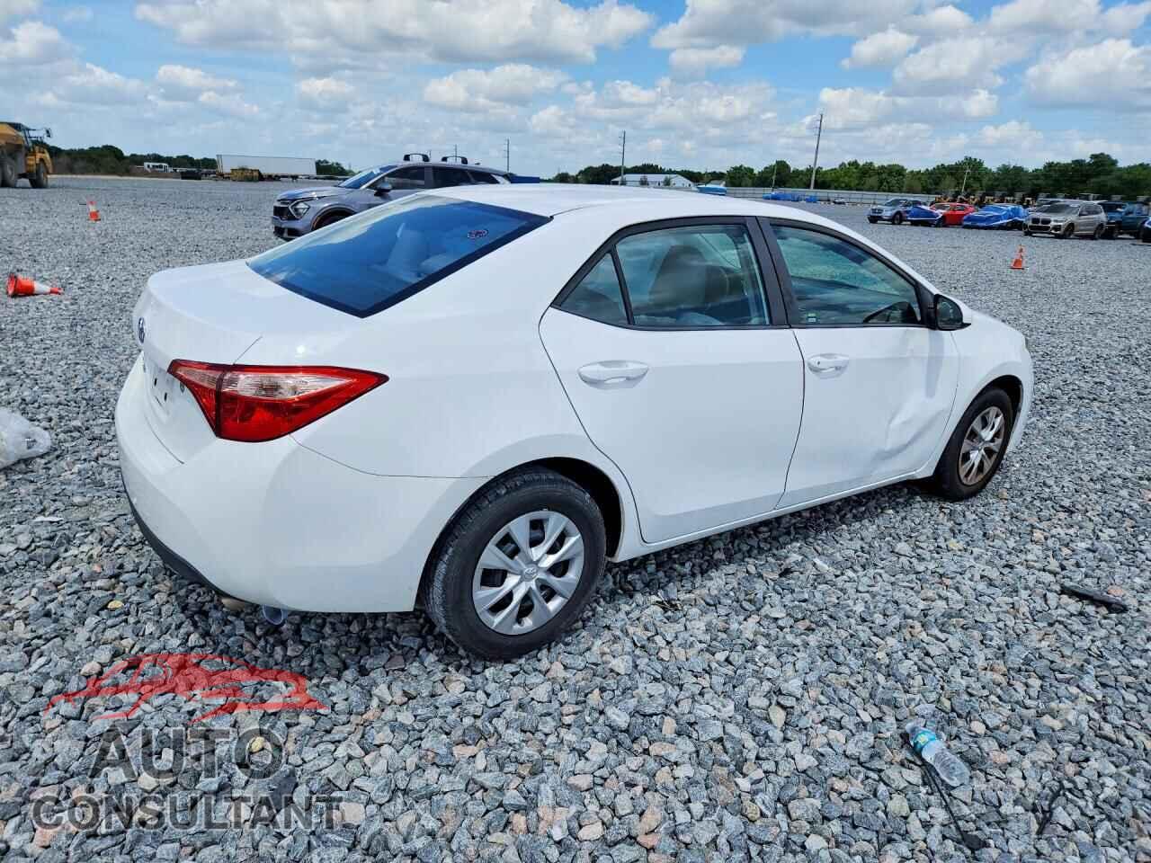 TOYOTA COROLLA 2017 - 2T1BURHE5HC770682