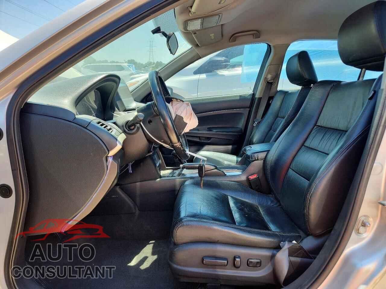 HONDA ACCORD 2011 - 1HGCP2F61BA066796
