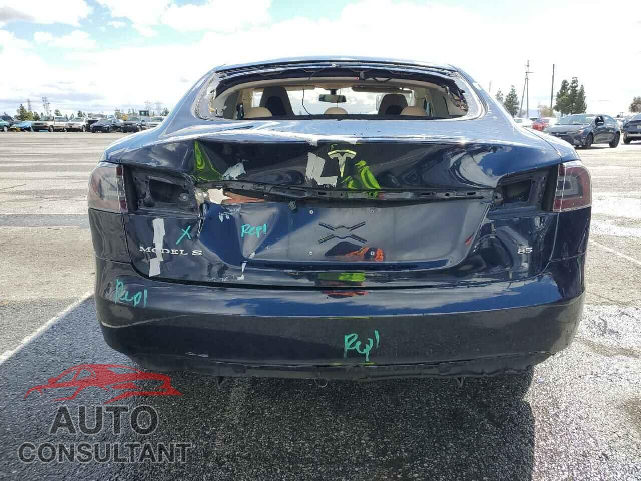 TESLA MODEL S 2013 - 5YJSA1CN1DFP08574