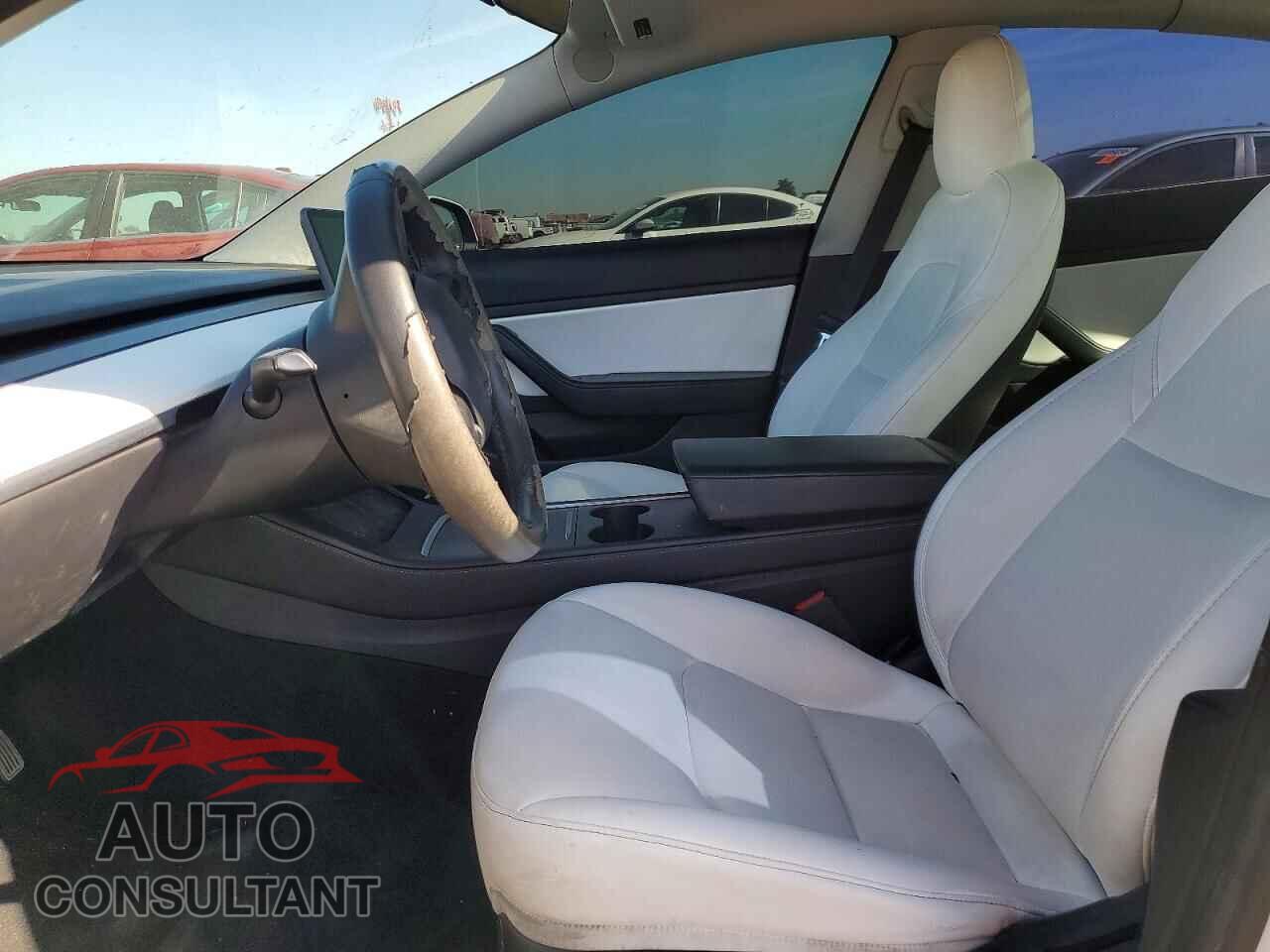 TESLA MODEL 3 2021 - 5YJ3E1EA9MF938818