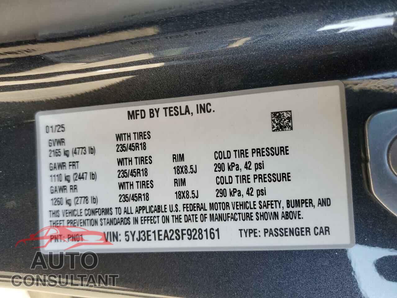 TESLA MODEL 3 2025 - 5YJ3E1EA2SF928161