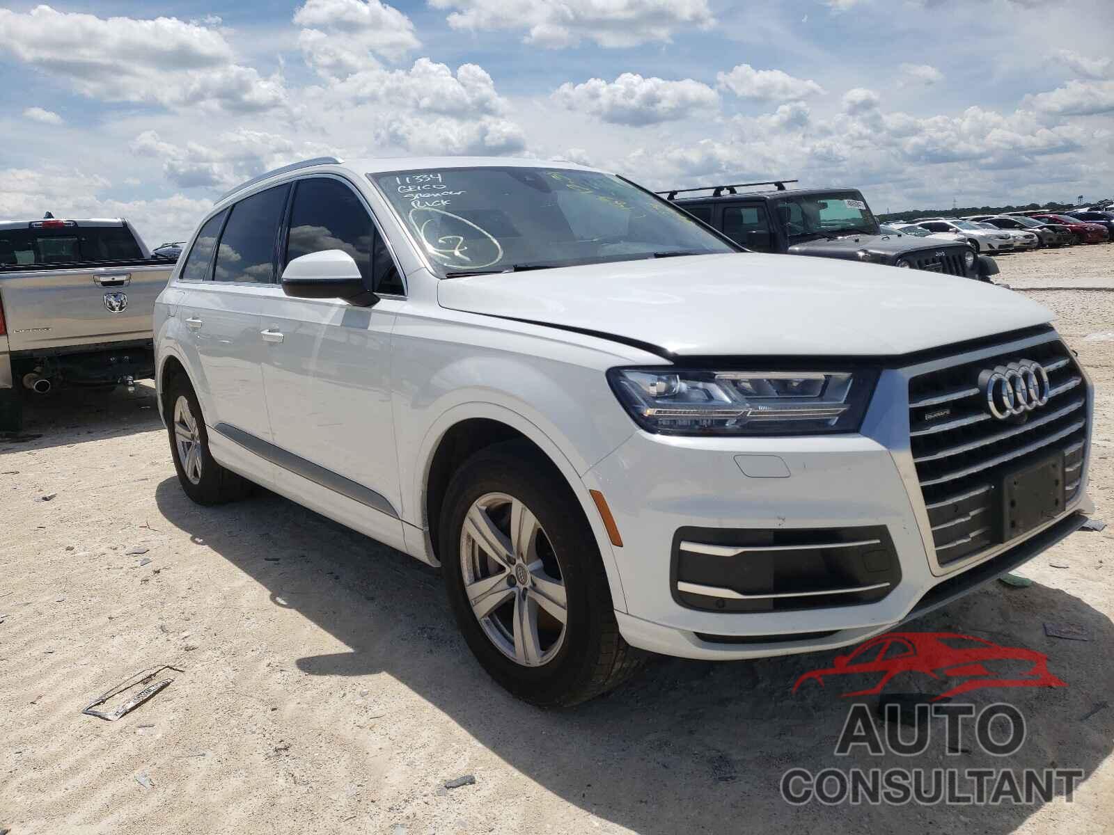 AUDI Q7 2018 - WA1LHAF72JD004619