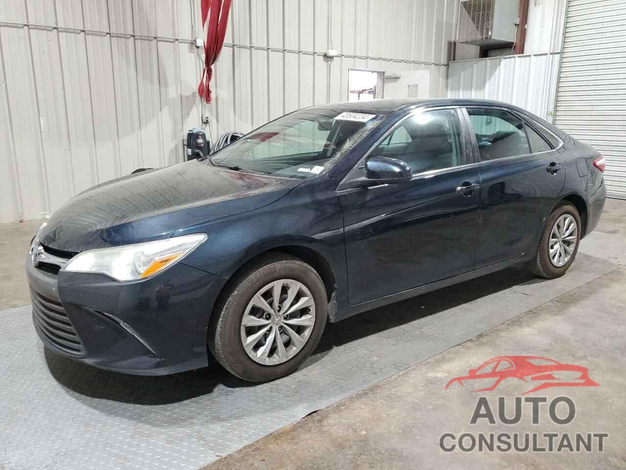 TOYOTA CAMRY 2016 - 4T4BF1FK6GR544626