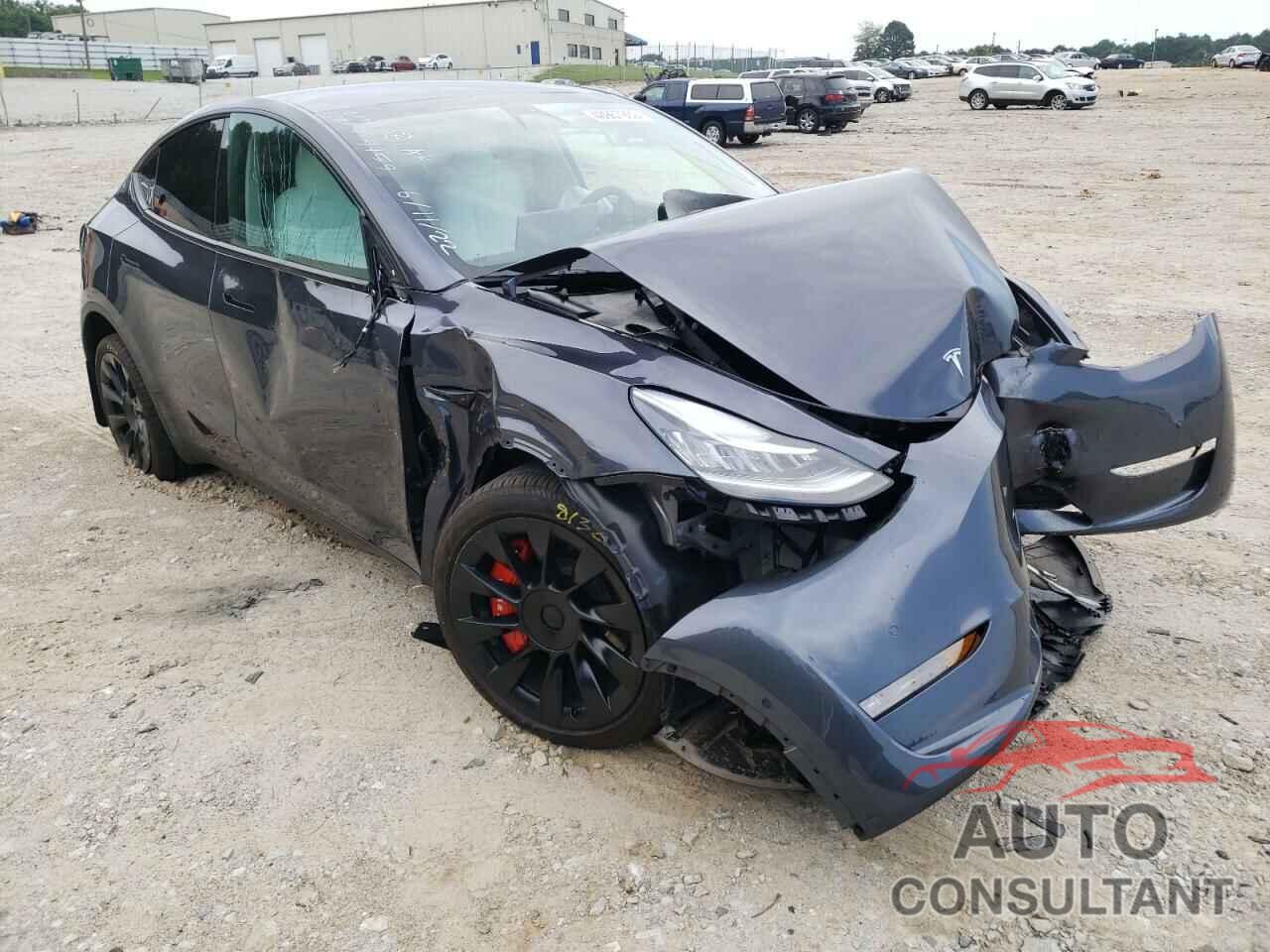 TESLA MODEL Y 2021 - 5YJYGDEE2MF259459
