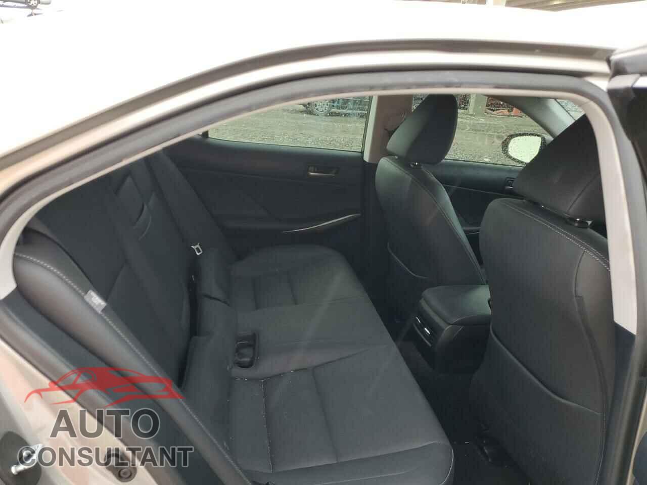 LEXUS IS 2017 - JTHCM1D23H5020243