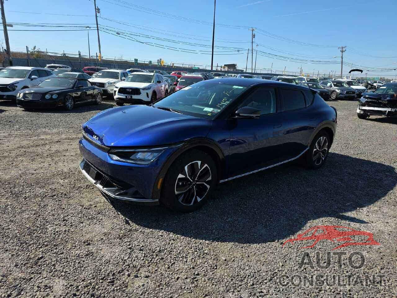 KIA EV6 LIGHT 2023 - KNDC34LAXP5128226