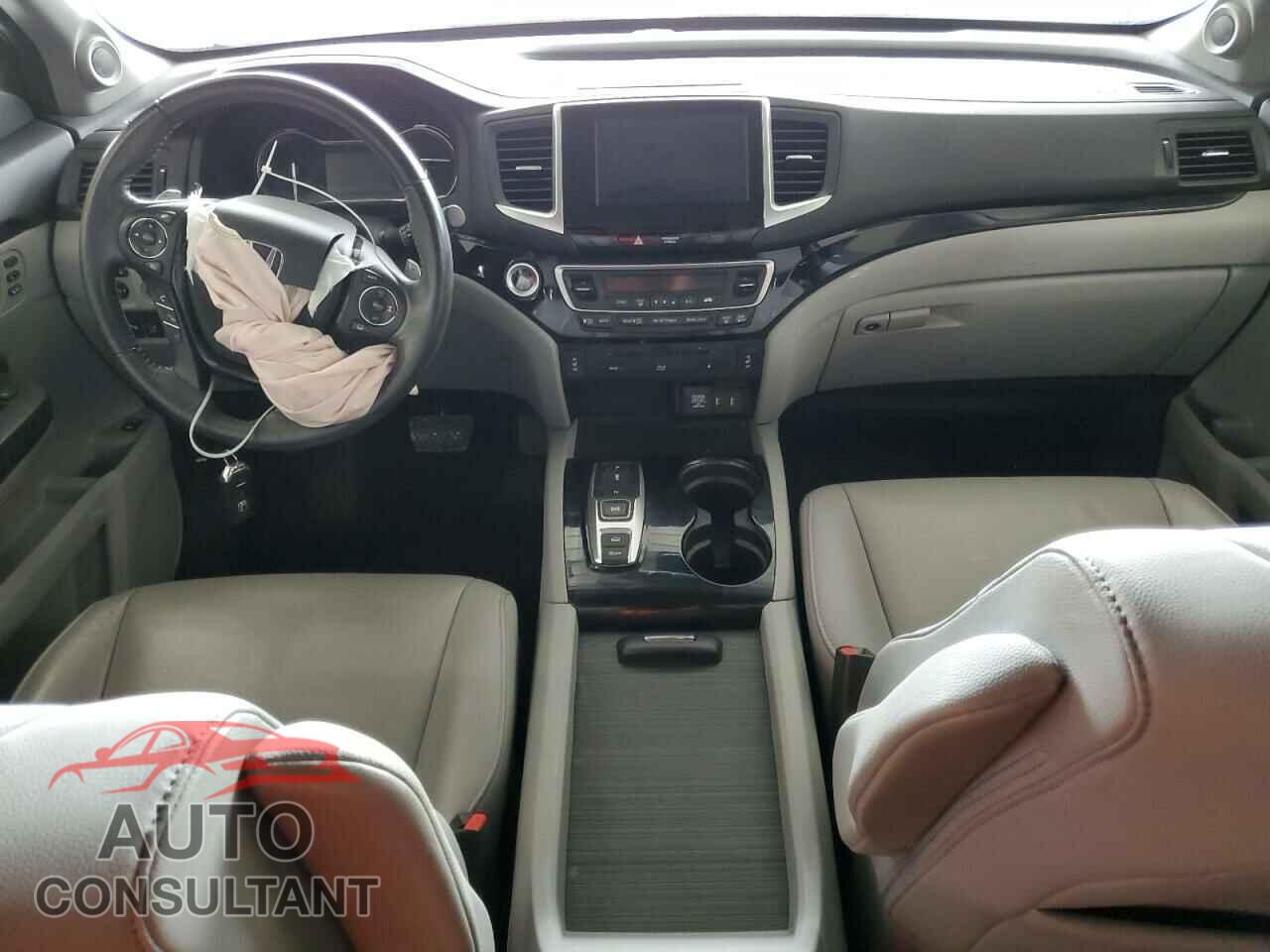 HONDA PILOT 2017 - 5FNYF6H91HB012078