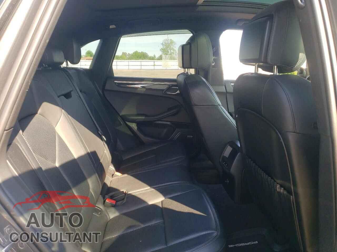 PORSCHE MACAN 2015 - WP1AB2A53FLB54843