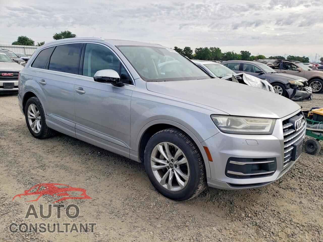AUDI Q7 2017 - WA1AAAF70HD003930