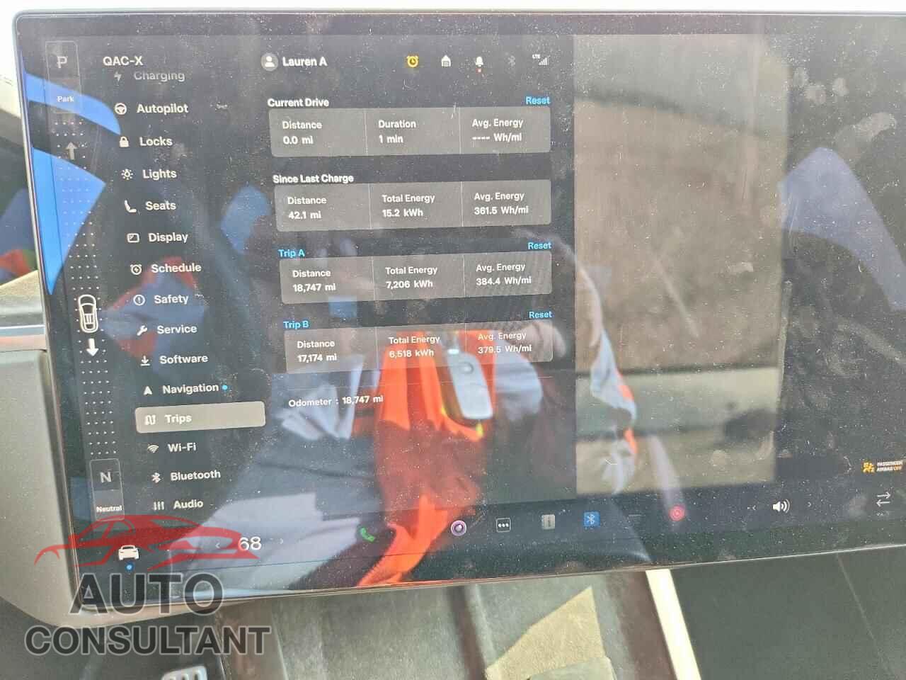 TESLA MODEL X 2023 - 7SAXCBE69PF405108