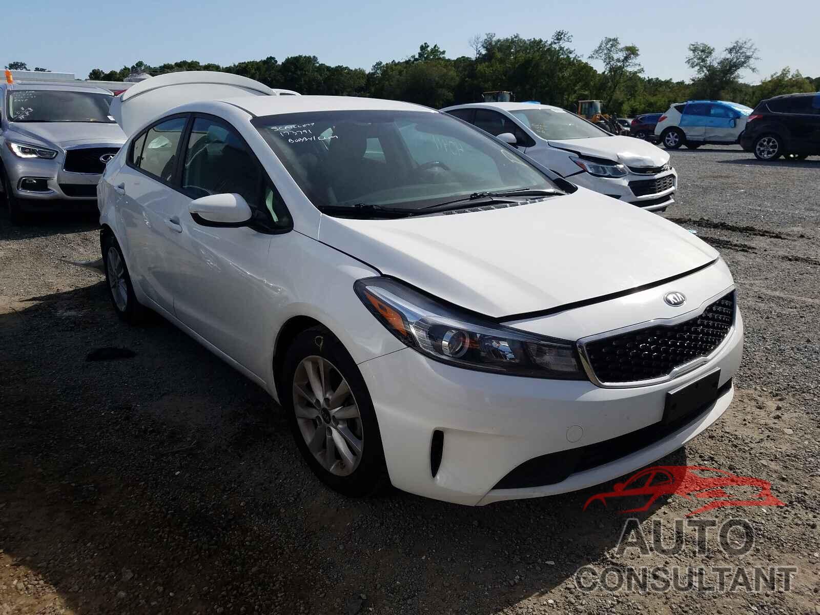 KIA FORTE 2017 - 3KPFL4A72HE037512