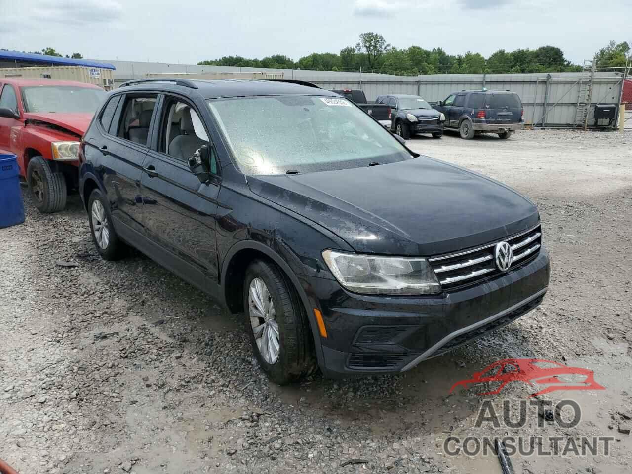 VOLKSWAGEN TIGUAN 2018 - 3VV1B7AX4JM120290