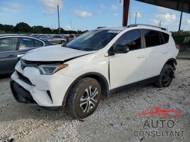 TOYOTA RAV4 2017 - JTMZFREV4HJ703363