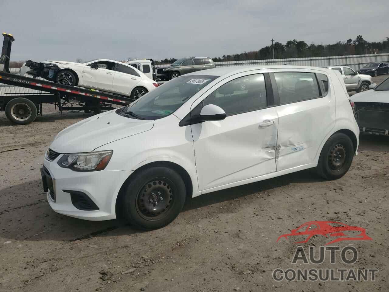 CHEVROLET SONIC 2017 - 1G1JG6SH7H4155146