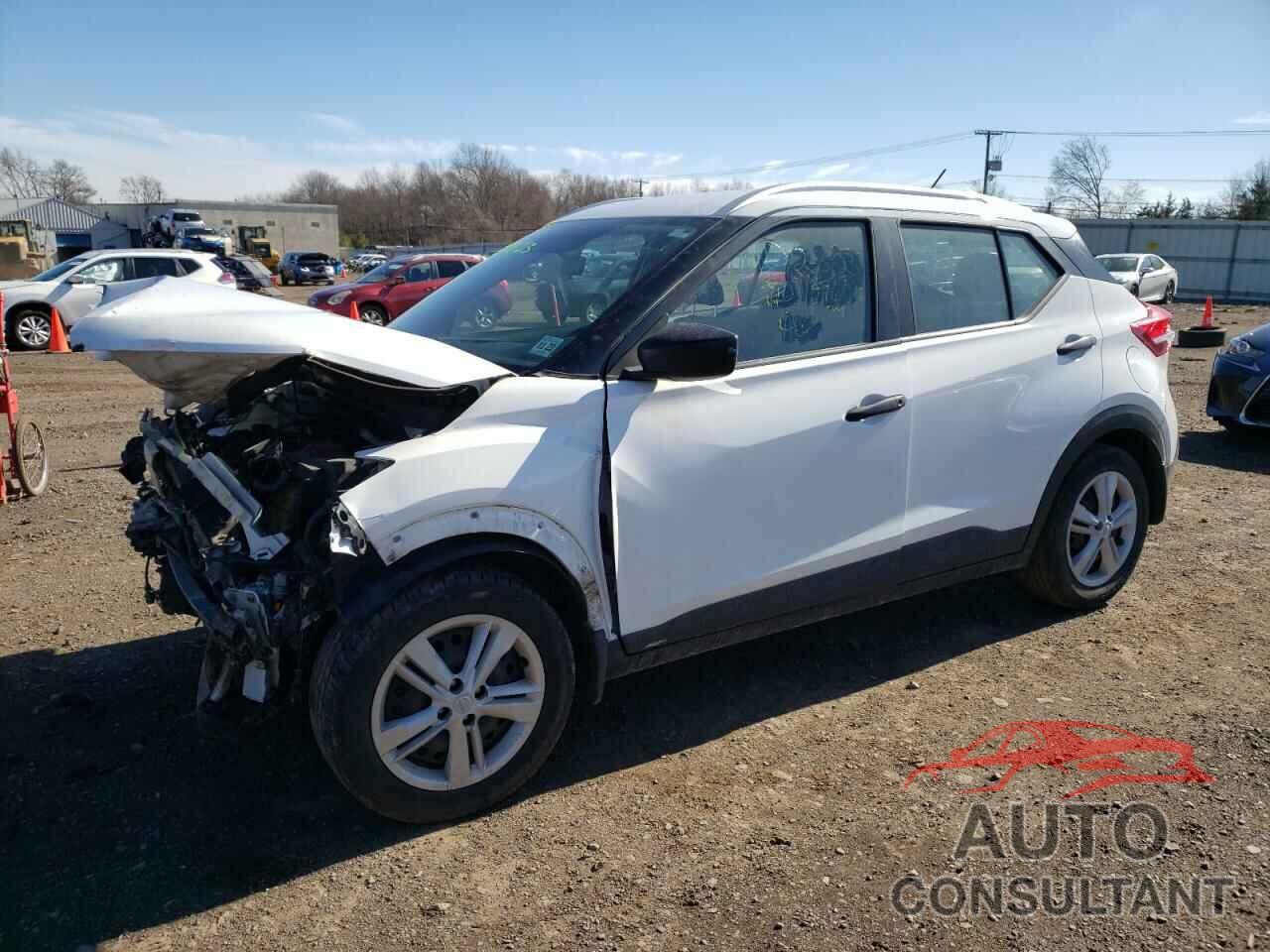 NISSAN KICKS 2018 - 3N1CP5CU8JL523858