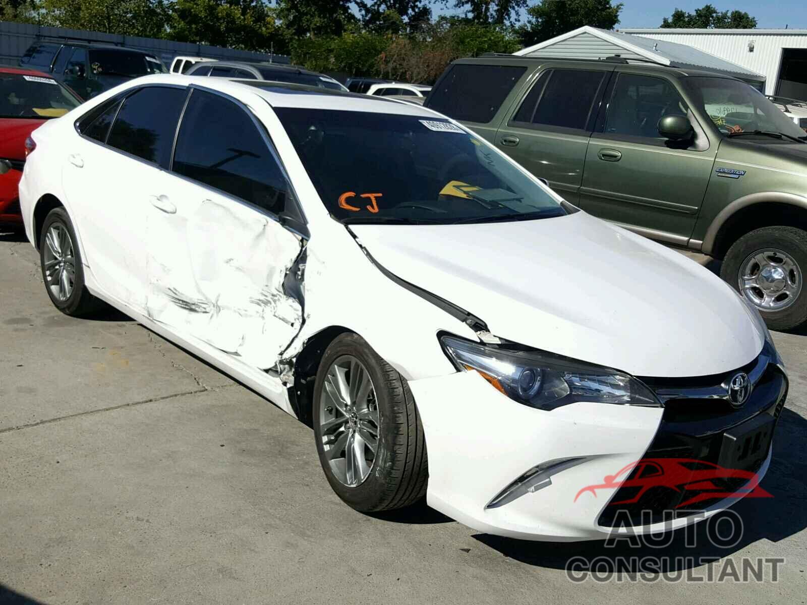 TOYOTA CAMRY 2015 - 4T1BF1FK4FU488873