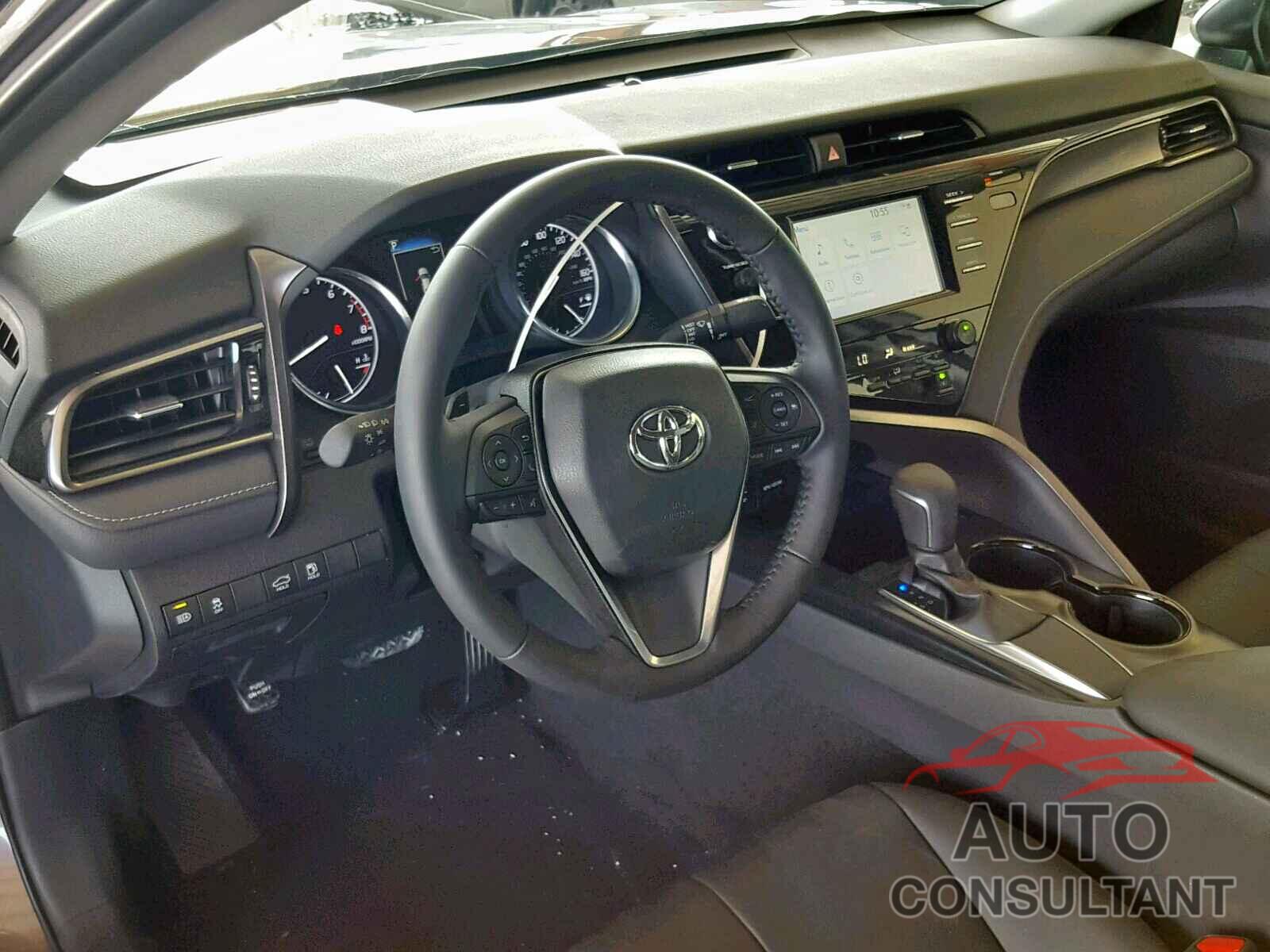 TOYOTA CAMRY 2019 - 4T1B11HK8KU766065