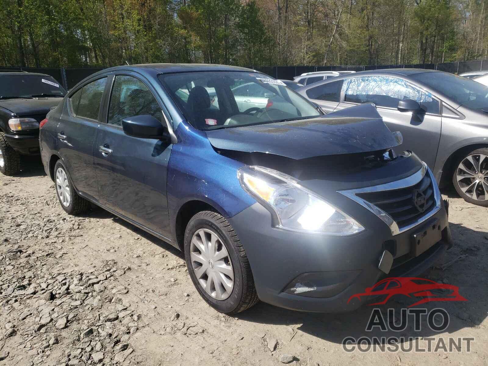 NISSAN VERSA 2017 - 3N1CN7AP0HL883764
