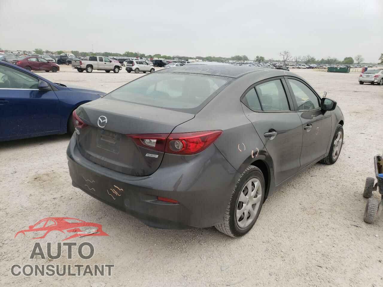 MAZDA 3 2017 - 3MZBN1U74HM116332