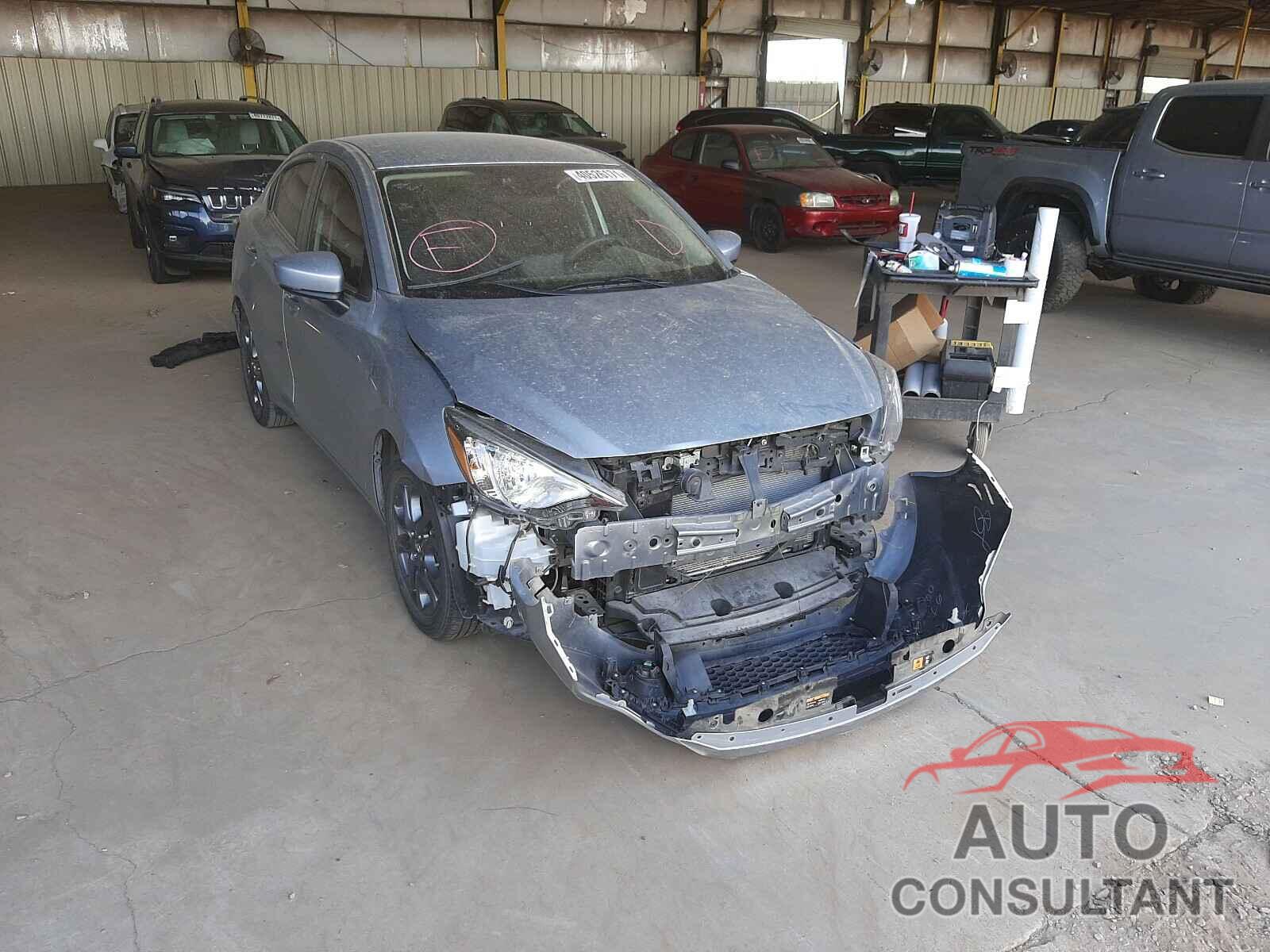 TOYOTA YARIS 2019 - 3MYDLBYV0KY518009