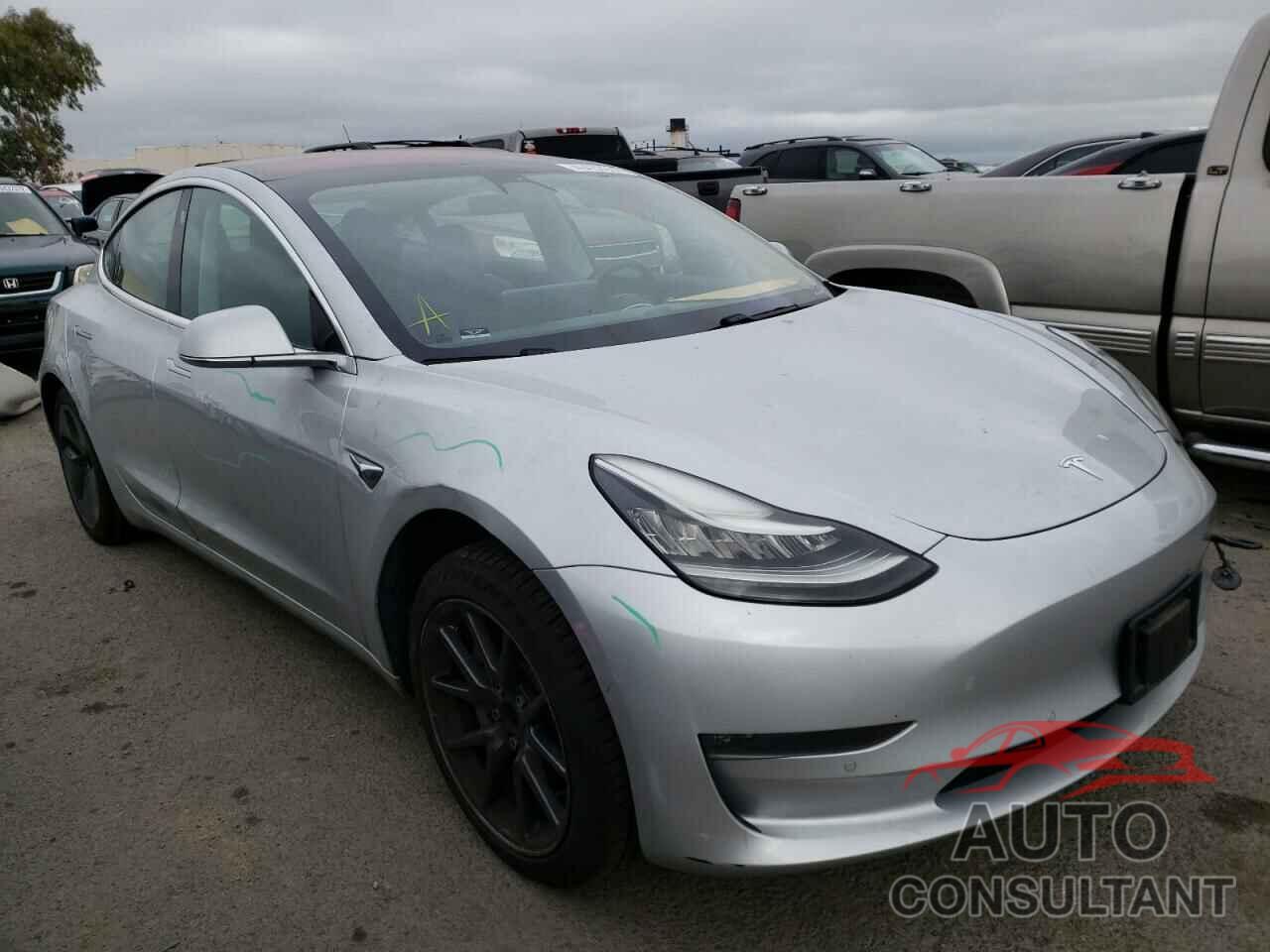 TESLA MODEL 3 2018 - 5YJ3E1EA0JF020189