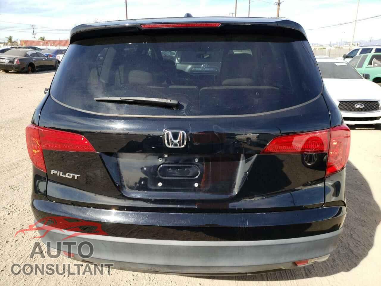HONDA PILOT 2018 - 5FNYF5H37JB017877