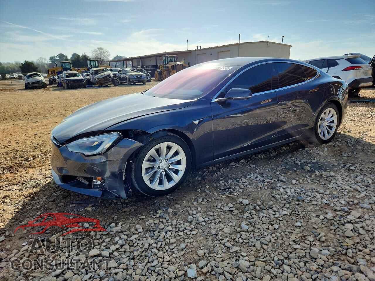 TESLA MODEL S 2017 - 5YJSA1E15HF183616