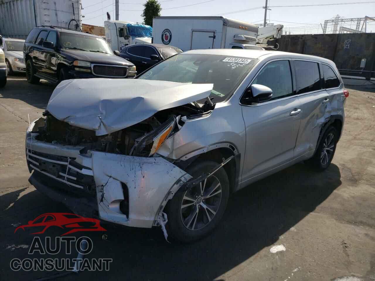 TOYOTA HIGHLANDER 2017 - 5TDZZRFH9HS199217